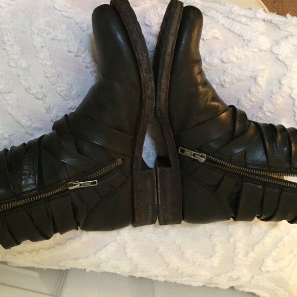 Frye Women’s Veronica Strappy Black Leather Moto Boot Size US 7.5 - Picture 8 of 16